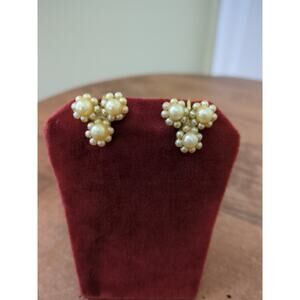 Vintage Costume Pearl Cluster Earrings Screw Back